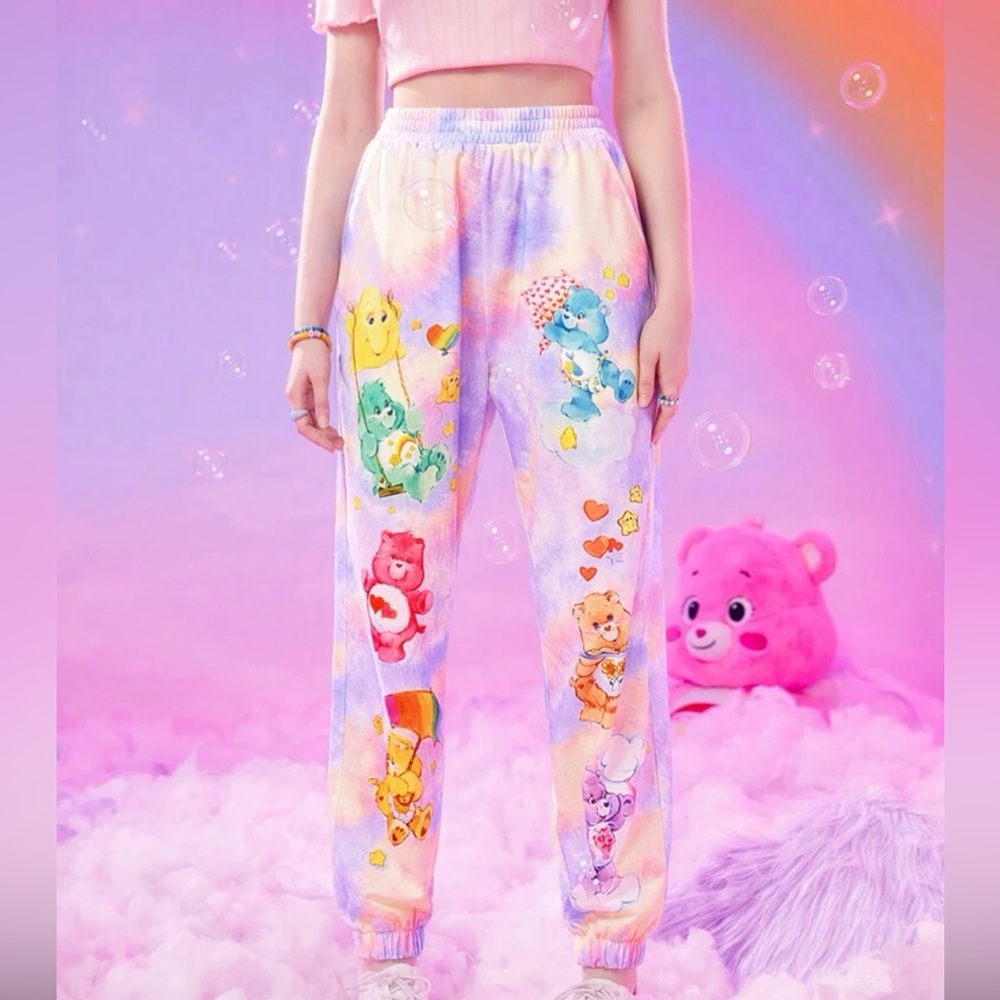 Carebear sweatpants 💖☺️ NWOT